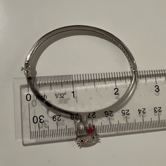 New) Hello Kitty Diamond Bangle Bracelet - Picture 6 of 6